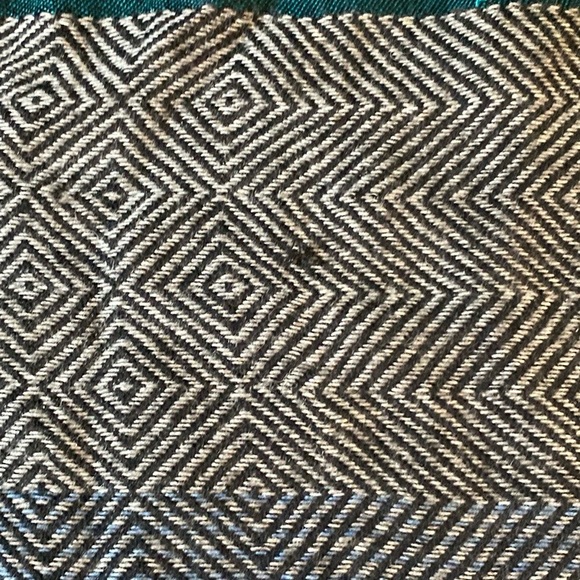 Silpada scarf or wrap - - Picture 4 of 5